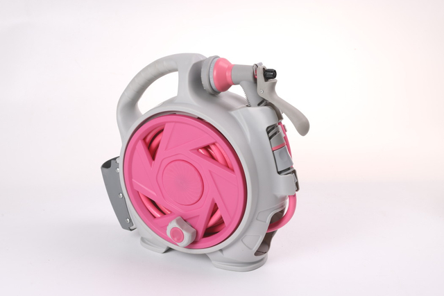 Sulama arabası yıkama için profesyonel geri çekilebilir bahçe hortumu makarası