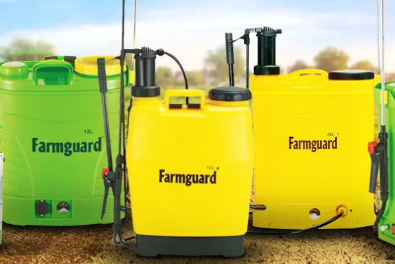 Pil Vs. Manuel pompa sırt çantası püskürtücüleri